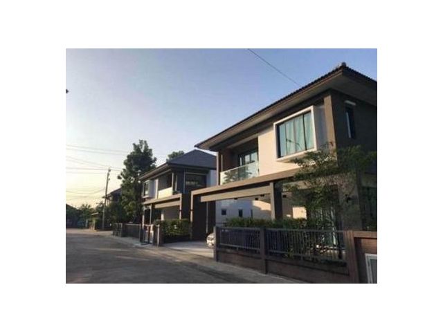 บ้านเดี่ยวใหม่ 2 ชั้นให้เช่าบางนา-สุขาภิบาล2