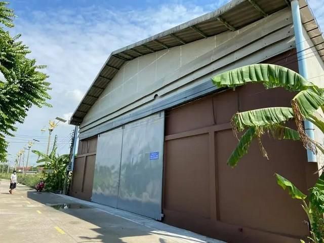 ให้เช่าโกดัง ขนาด 375ตารางเมตร ลาดกระบัง14/1