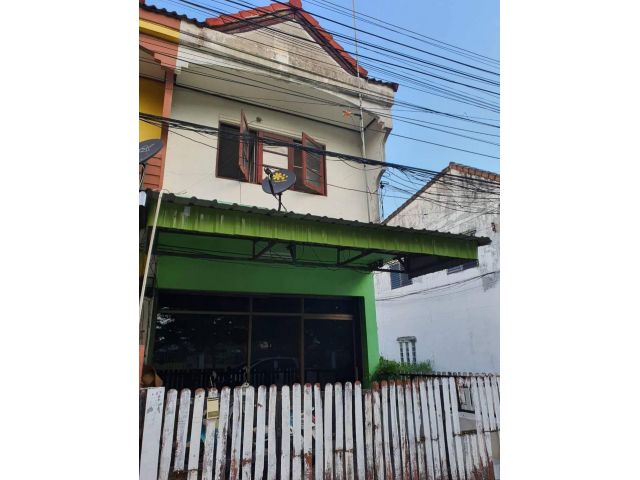 ขายบ้านทาวเฮ้าส์ 2 ชั้น ราคาถูก บ้านไผ่