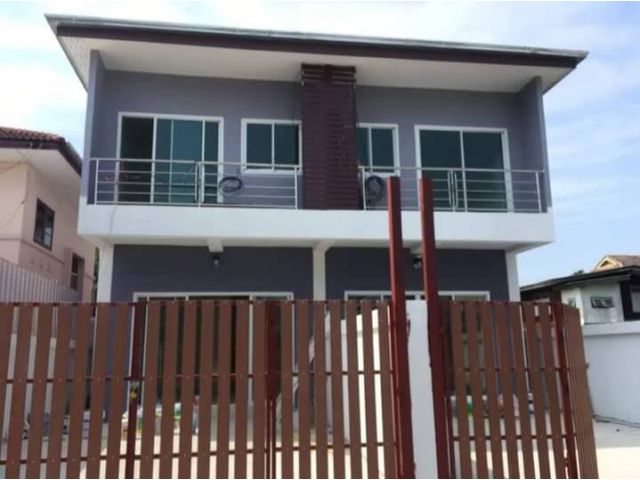ขาย บ้านแฝด สร้างใหม่ !! ซ. บุญศิริ(ซอย13)