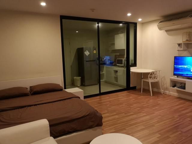รหัสทรัพย์ B1139 We Condo Ekkamai-Raminthra (วี คอนโด เอกมัย-รามอินทรา)
