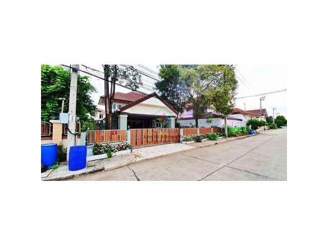 ขาย บ้านเดี่ยว โครงการหมู่บ้านลภาวัน 15 ติดถนนราชพฤกษ์