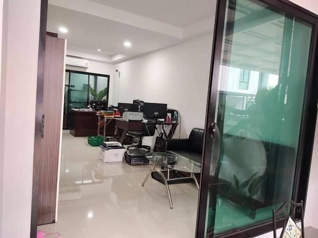 ให้เช่าทาวน์โฮม 2 ชั้นโครงการ ชีวาโฮม กรุงเทพ-ปทุม