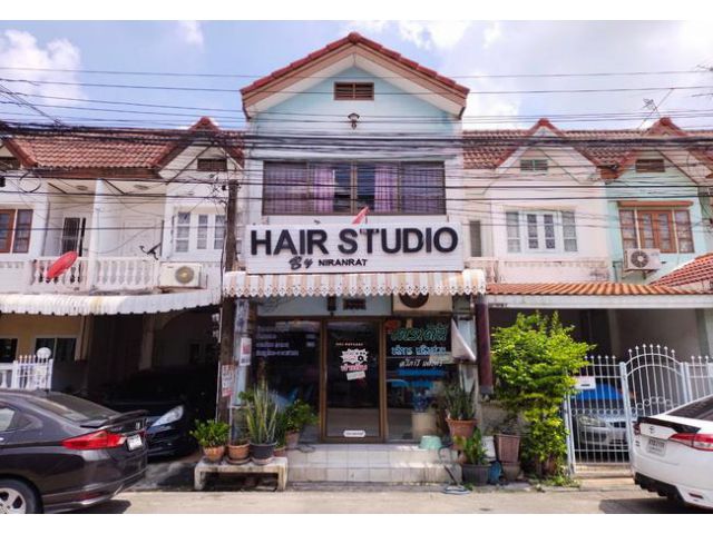 ขายทาวน์เฮ้าส์ หมู่บ้านสินธานี 1 ซอยนวมินทร์ 93 ถนนนวมินทร์ เขตบึงกุ่ม กรุงเทพมหานคร