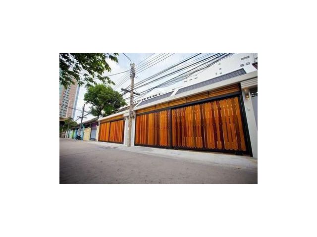 ทาวน์โฮม 2 ชั้น หมู่บ้านนครไทย ซ.สาธุประดิษฐ์ 31