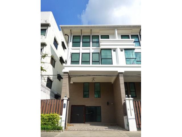 ให้เช่าโฮมออฟฟิศ 3.5ชั้น ถนนนราธิวาส ใกล้สาทร สีลม