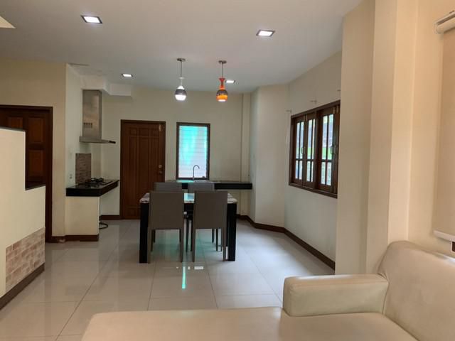 ขายบ้านพร้อมที่ดิน ขนาด 165 ตรว. รามอินทรา14 ซอยมัยลาภ บ้าน 2 ชั้น 4 ห้องนอน 2 ห้องน้ำ เฟอร์นิเจอร์ให้หมด ขายถูกมากกก ใก