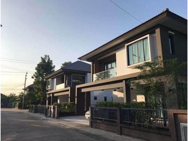บ้านเดี่ยวใหม่ 2 ชั้นให้เช่า เอชเคปซีรีน บางนา