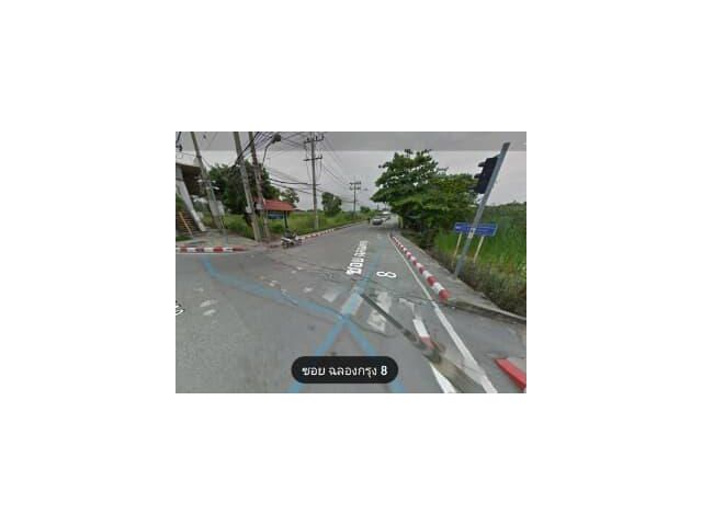 PJL39 ขายที่ดินเปล่า ฉลองกรุง 8 ที่ดินถมแล้ว ระดับถนน มี 2แปลง แปลงละ 1ไร่ 3งาน 42 ตรว. (แบ่งขาย)
