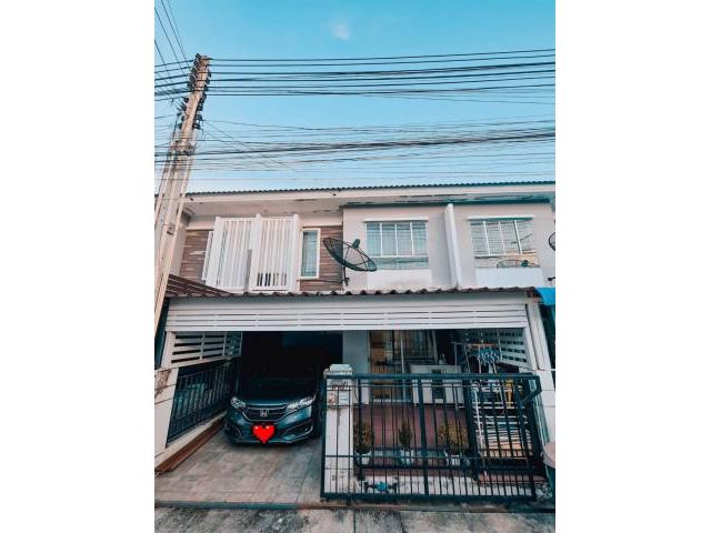 ขาย ทาวน์โฮม 2 ชั้น 3 ห้องนอน 2 ห้องน้ำ บางละมุง ชลบุรี