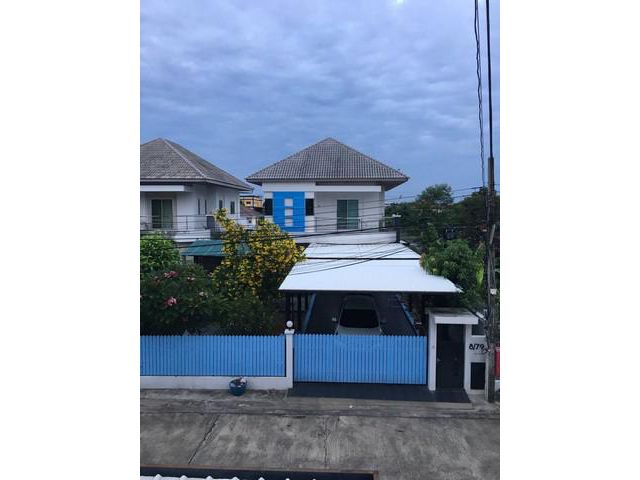 หมู่บ้านโนวา เพลส (Nova Place)