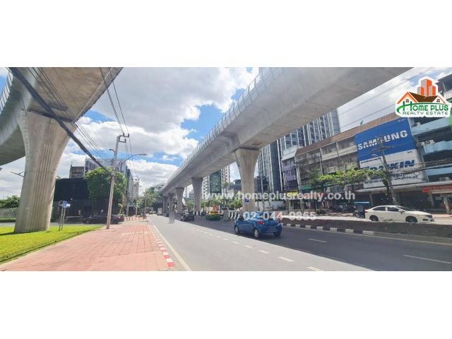 ที่ดินติดหมู่บ้านเดอะเมทโทร เพชรเกษม48 The Metro