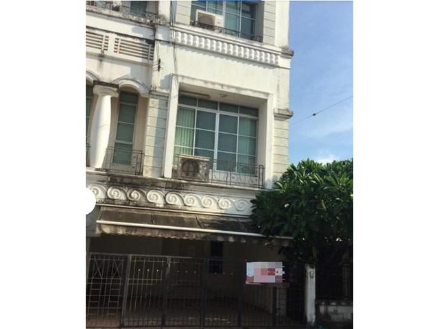ให้เช่าทาวน์โฮมบ้านกลางเมือง ลาดพร้าวโยธินพัฒนา