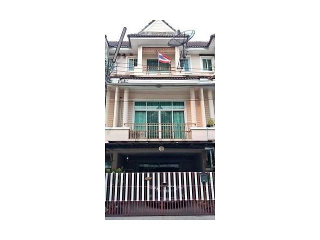 ทาวน์โฮม 3 ชั้น บ้านนวนิช ซ.เลี่ยงเมืองปากเกร็ด 29