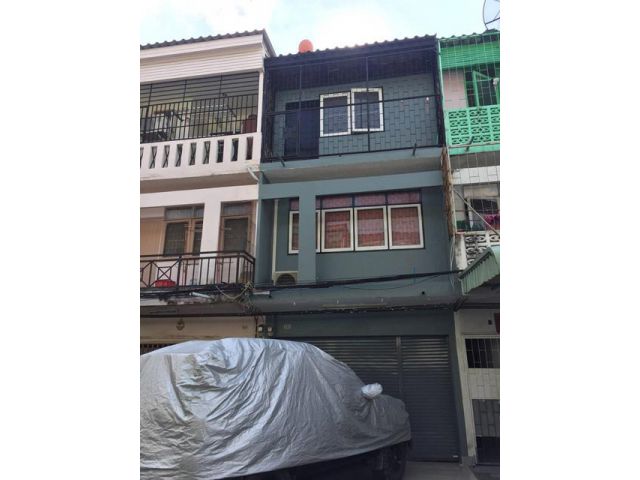 ลำสาลี ! 3 ชั้น! MRTรามคำแหง50 ถ.ศรีนครินทร์ 3นอน