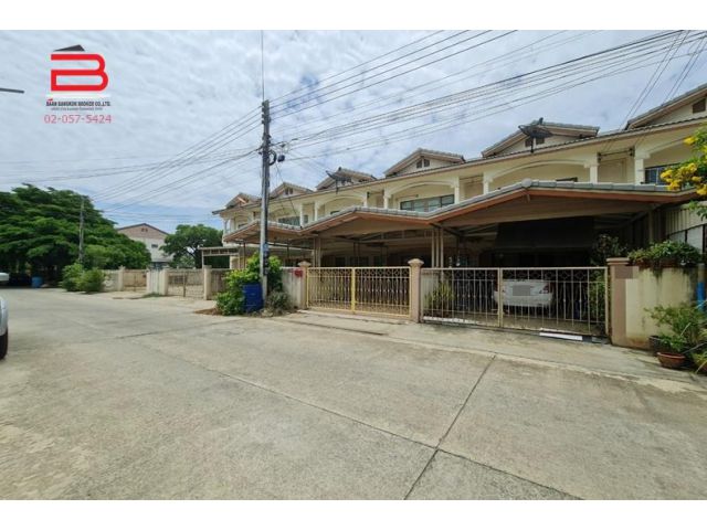ทาวน์เฮาส์ 2 ชั้น โครงการ เอกโอฬาร เนื้อที่ 29 ตรว. ถนนอยุธยา-ป่าโมก อยุธยา
