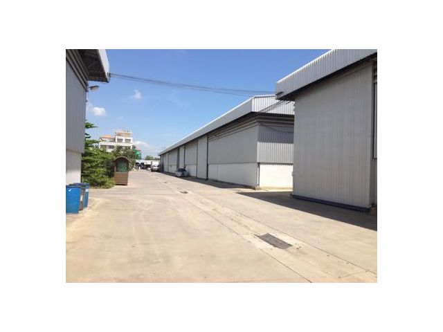 โกดังให้เช่า ร่มเกล้า ลาดกระบัง เลียบมอเตอร์เวย์