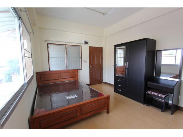 หอพัก อพาร์ทเม้นท์ ประชาอุทิศ สุขสวัสดิ์ ใกล้เทคโน บางมด สะอาด ปลอดภัย  TS Apartment