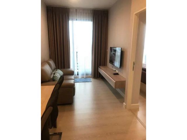 ให้เช่าคอนโด The Niche Pride ทองหล่อ-เพชรบุรี ชั้น 12 วิวสระ Fully Furnished