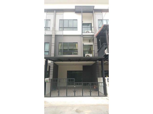 . หมู่บ้านคาซ่า ซิตี้ วงแหวน ลำลูกกาคลอง 5