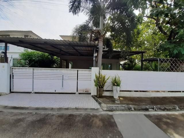 ขายบ้านเดี่ยว : หมู่บ้านพฤกษ์ลดา บางใหญ่ นนทบุรี