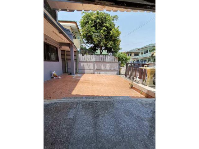 ให้เช่า บ้านเดี่ยว 52 ตรว.หมู่บ้านฐานทอง