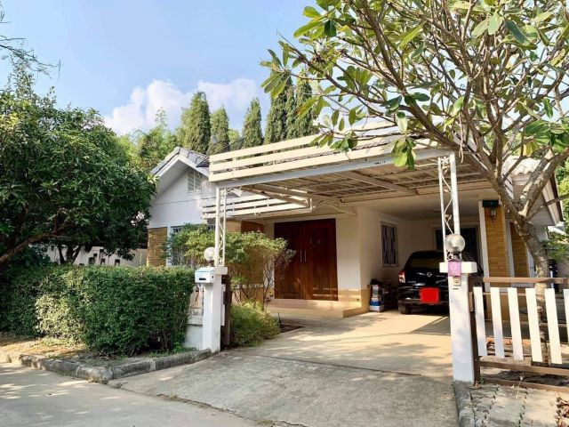 15-RI ขาย/เช่าบ้าน หมู่บ้านชญยล