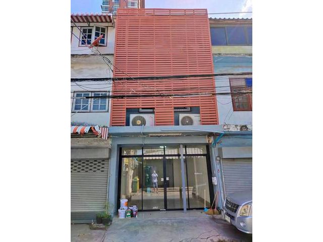 ขายตึกแถว3ชั้นย่านบางนา ใกล้BTSบางนา