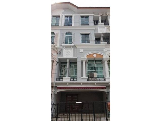ให้เช่าทาวน์โฮม 4ชั้น บ้านกลางเมือง