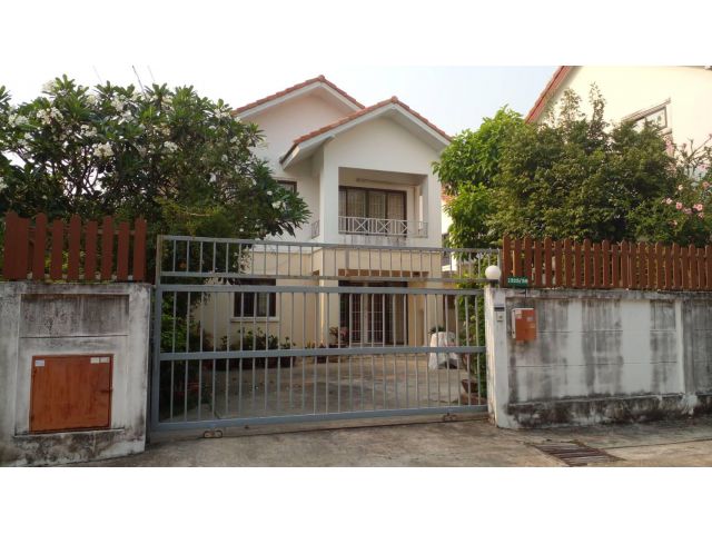 บ้านเดี่ยว ม.ชนิกา 80 ตร.วา พร้อมอยู่
