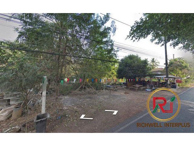 ขายที่ดินอ.เมืองปราจีนบุรี  1 ไร่ ราคา ยกแปลง 2.7 ล้านบาท ติดถนนลาดยาง ใกล้ถนนเส้น 320 - 3 กม. จ.ปราจีนบุรี