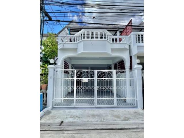 รหัสทรัพยฺ B1367 บ้าน ใกล้เซ็นทัลบางนา พาราไดซ์ ซีคอนสแควร์