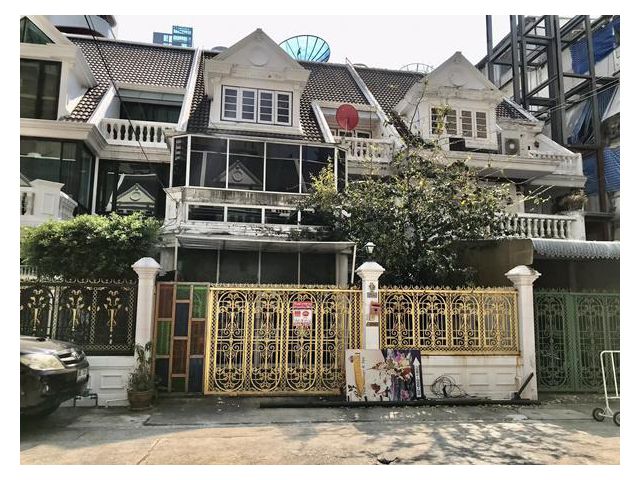 ให้เช่า บ้านสุขุมวิท 26 ซ.อารีย์  เขตพระโขนง กทม.
