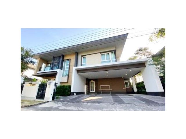 ให้เช่าบ้านเดี่ยว หมู่บ้านลัดดารมย์ บางนา กม.7 เนื้อที่ 70  ตรว ใช้สอย   260  ตรม  5 ห้องนอน จอดรถได้ 3 คัน 5 ห้องน้ำ 1