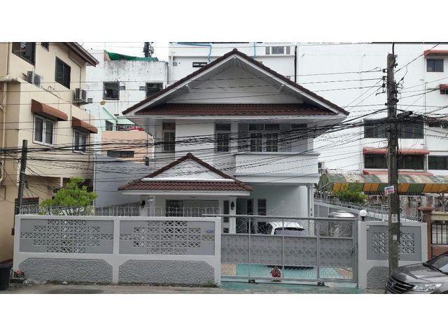 ให้เช่าบ้านเดี่ยว 2 ชั้น ซอยสุขุมวิท70 ใกล้ BTS อุดมสุข เหมอะพักอาศัย