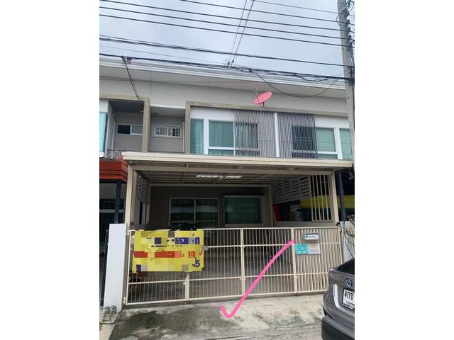 ขายทาวน์โฮม2 ชั้น อินดี้บางนา เนื้อที่ 18 ตรว