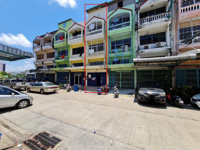 SH-01171 : อาคารพาณิชย์ 3.5 ชั้น 18 ตร.ว. หมู่บ้านดี.เค วิลล่า