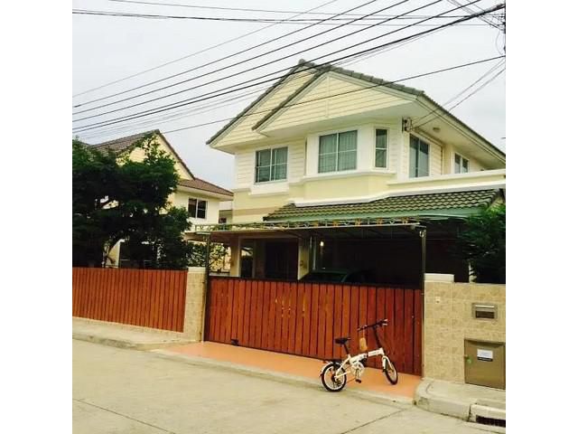 ขายด่วน บ้านเดี่ยว หมู่บ้านชลลดา