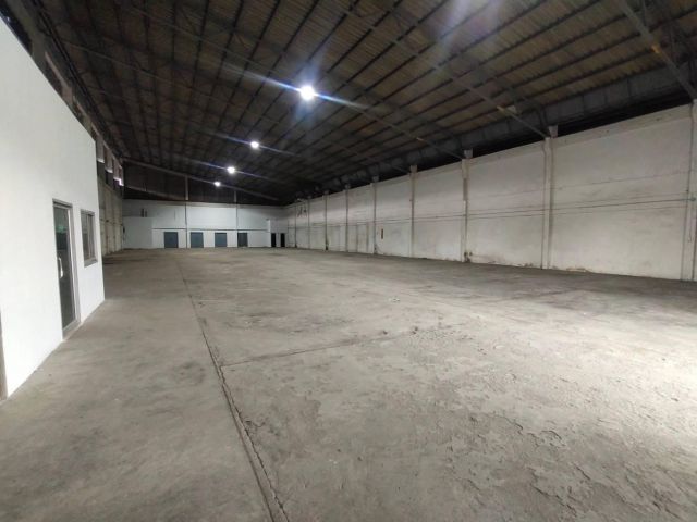 RR150 ให้เช่าโกดัง โรงงาน 1000 ตรม. ผังสีม่วง กระทุ่มแบน  สมุทรสาคร ขอ รง.4ได้ ค่าเช่าถูก