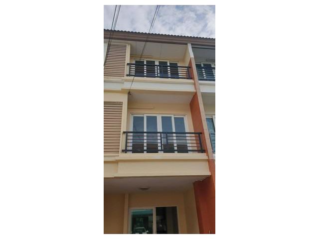 ให้เช่าทาวน์โฮม 3 ชั้น  Casa City 2 สุคนธสวัสดิ์