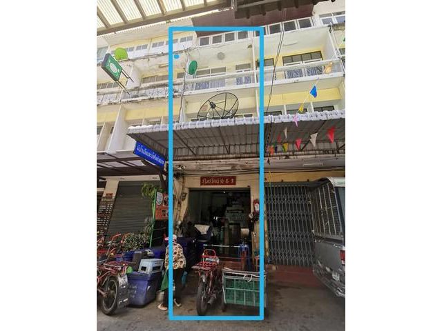 ให้เช่าอาคารพาณิชย์ 4 ชั้น ย่านพระนคร ท่าเตียน ใกล้MRTสนามไชย ใกล้ท่าเตียน ต้องรีโนเวทเอง เหมาะสำหรับทำร้านเท่ๆมีสไตล์