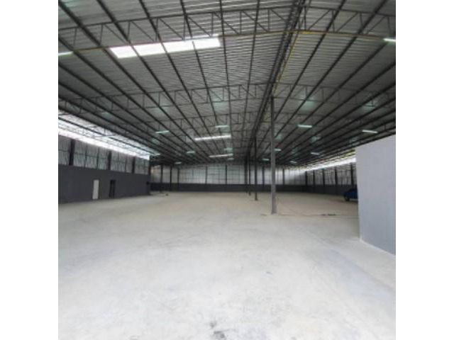 ให้เช่าโกดัง 500 ตรม. พร้อมออฟฟิศ บางนาตราด ก.ม5