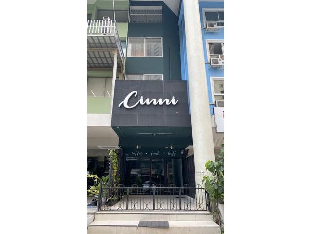 ให้เช่าอาคารพาณิชย์ 4ชั้น ถนนสุขุมวิท ใกล้BTS