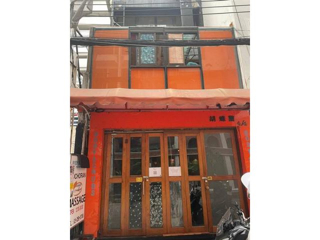 ให้เช่าอาคารพาณิชย์ 3ชั้น ถนนสุขุมวิท33