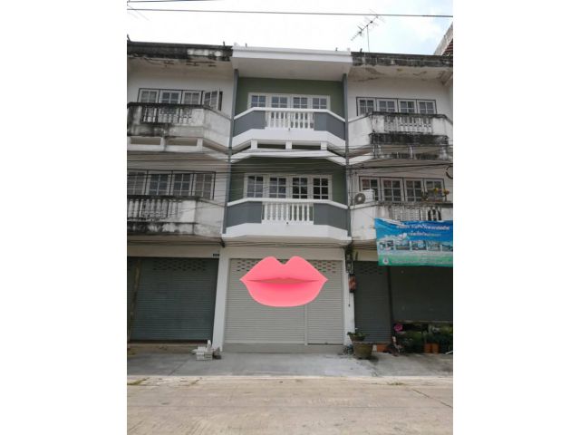 PR372ขายนันทวัน​1 ถ. เลียบวารี​ 33​ (คู้ขวา) อาคารพาณิชย์​ 3 ชั้น​ หนองจอก​ ใกล้ถนนใหญ่เพียง​ 20​เมตร​