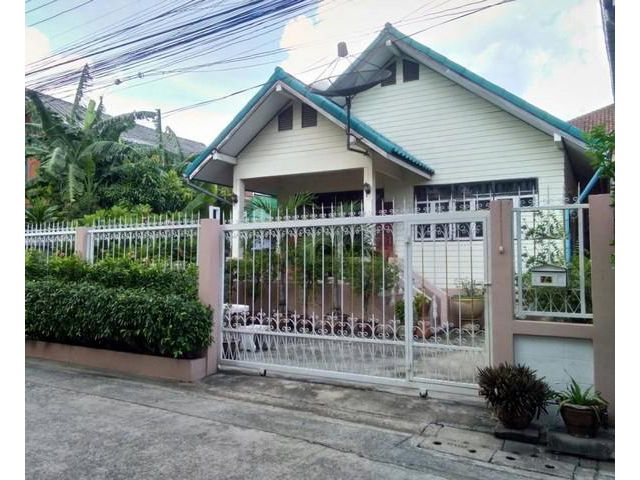 ให้เช่าบ้านเดี่ยววชิรธรรมสาธิต53ใกล้btsปุณวิถี