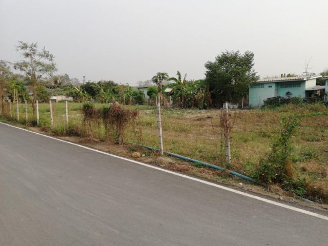 SS220 ขายที่ดินเปล่าบ้านวังขุมเงินเนื้อที่ 0-3-00 ไร่ติดทางสาธารณประโยชน์ที่ออกไปเชื่อมกับทางหลวงชนบทสายบ้านหนองมะจับ-บ้