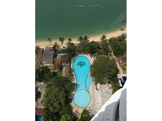 ขายคอนโด Park Beach Condominium Private Beach, North Pattaya  Spectacular view,  26th floor  174 Sq.m.   Corner unit  3