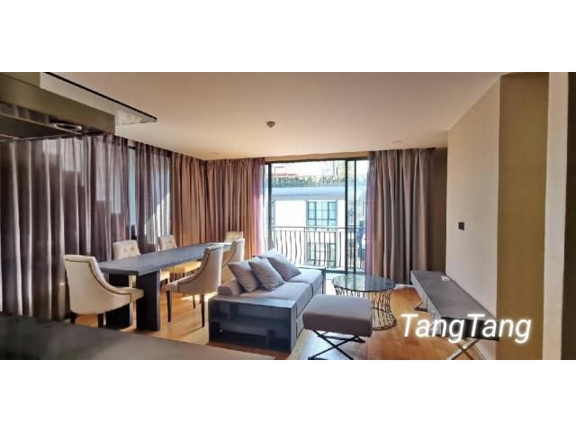 รหัสทรัพย์ B1643 Klass Langsuan (คลาส หลังสวน) ห้อง Penthouse Fully Furnished