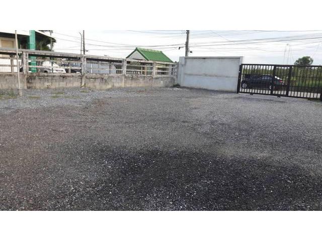 ที่ดิน 225ตรวพร้อมห้องเช่า 8ห้องถนนสุวินทวงศ์ซอย36